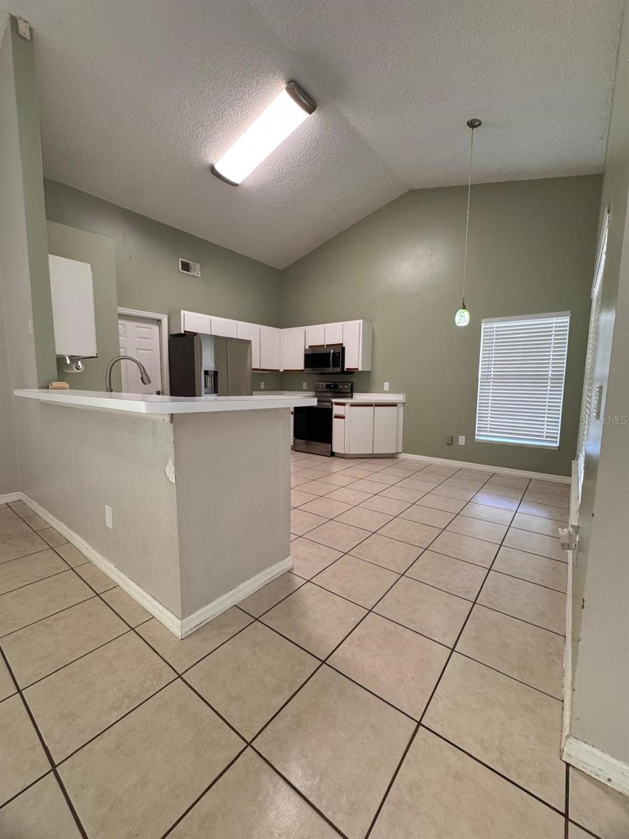 40045 Palm St Property Photo 6