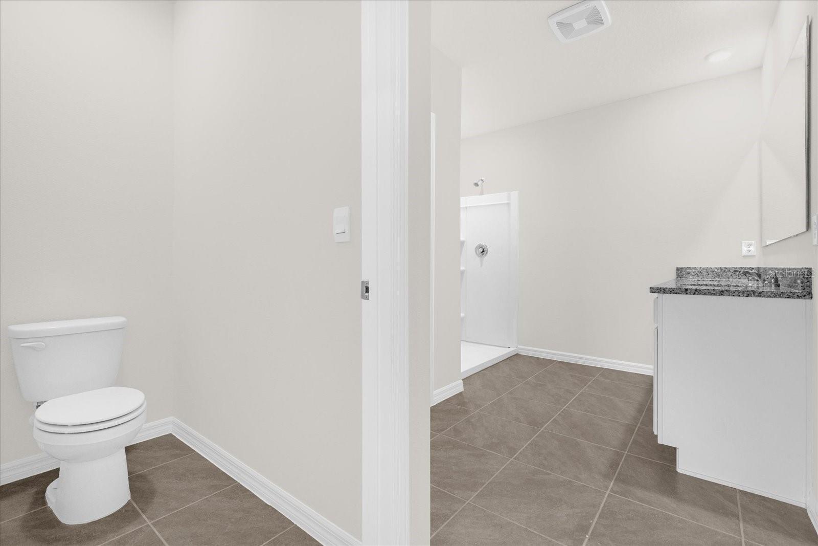 5209 Barombi Bnd Property Photo 5