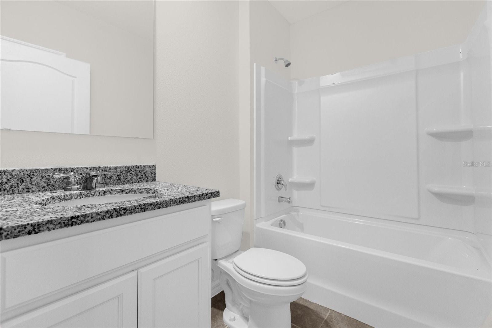 5209 Barombi Bnd Property Photo 18