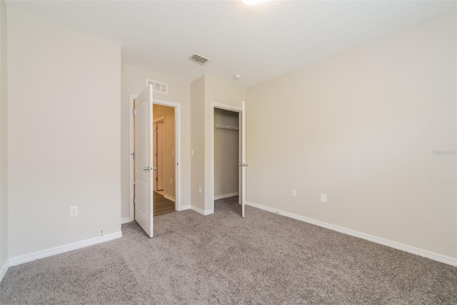 2301 Sequoia Way Property Photo 18