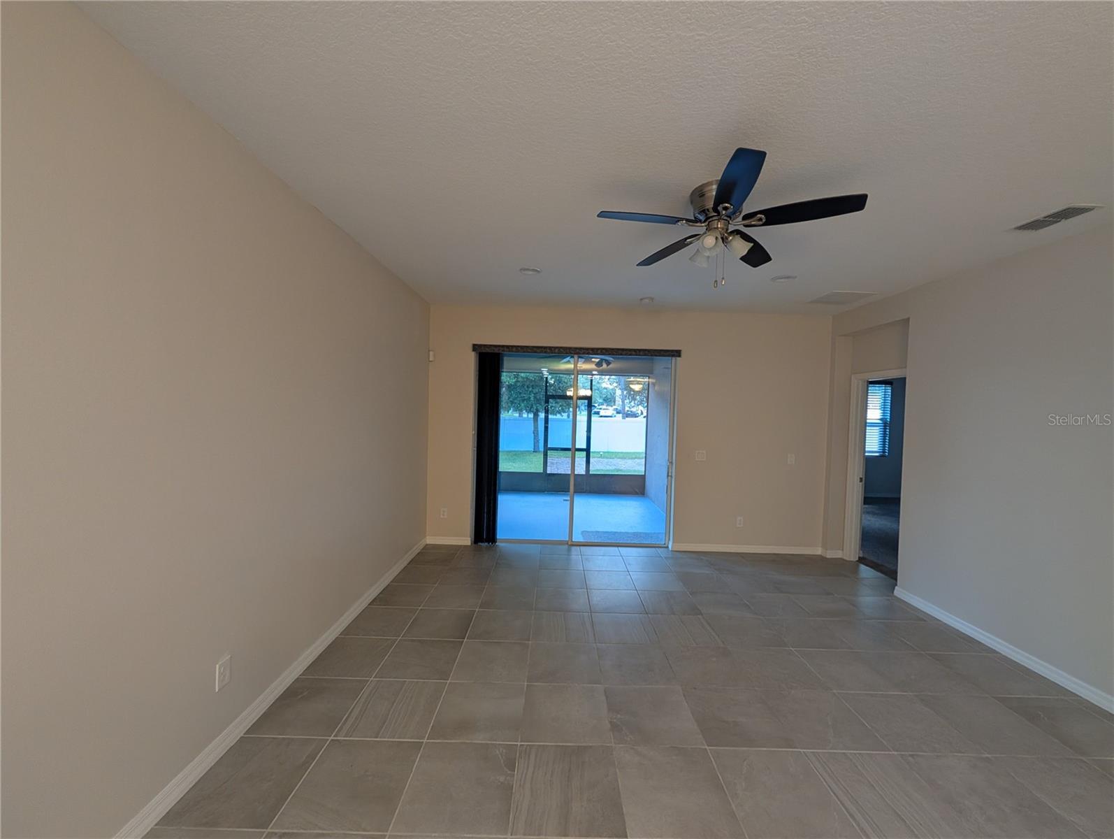 2358 Kennington Cv Property Photo 15