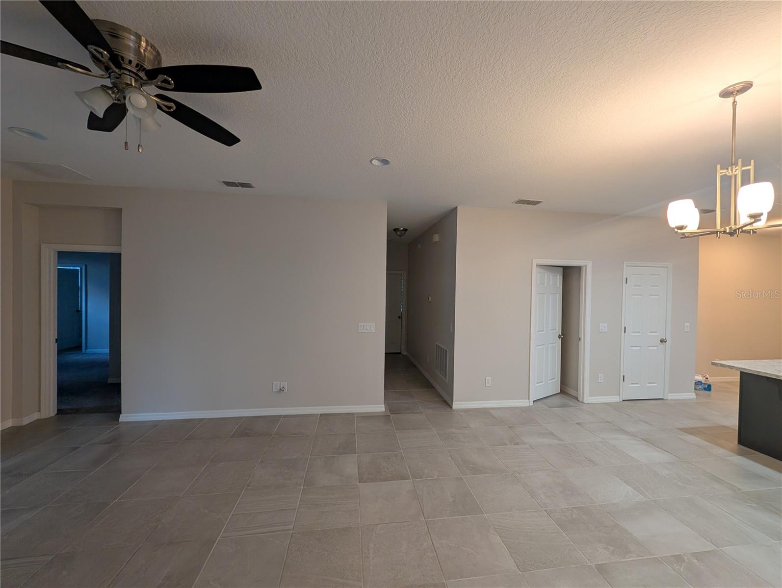 2358 Kennington Cv Property Photo 16