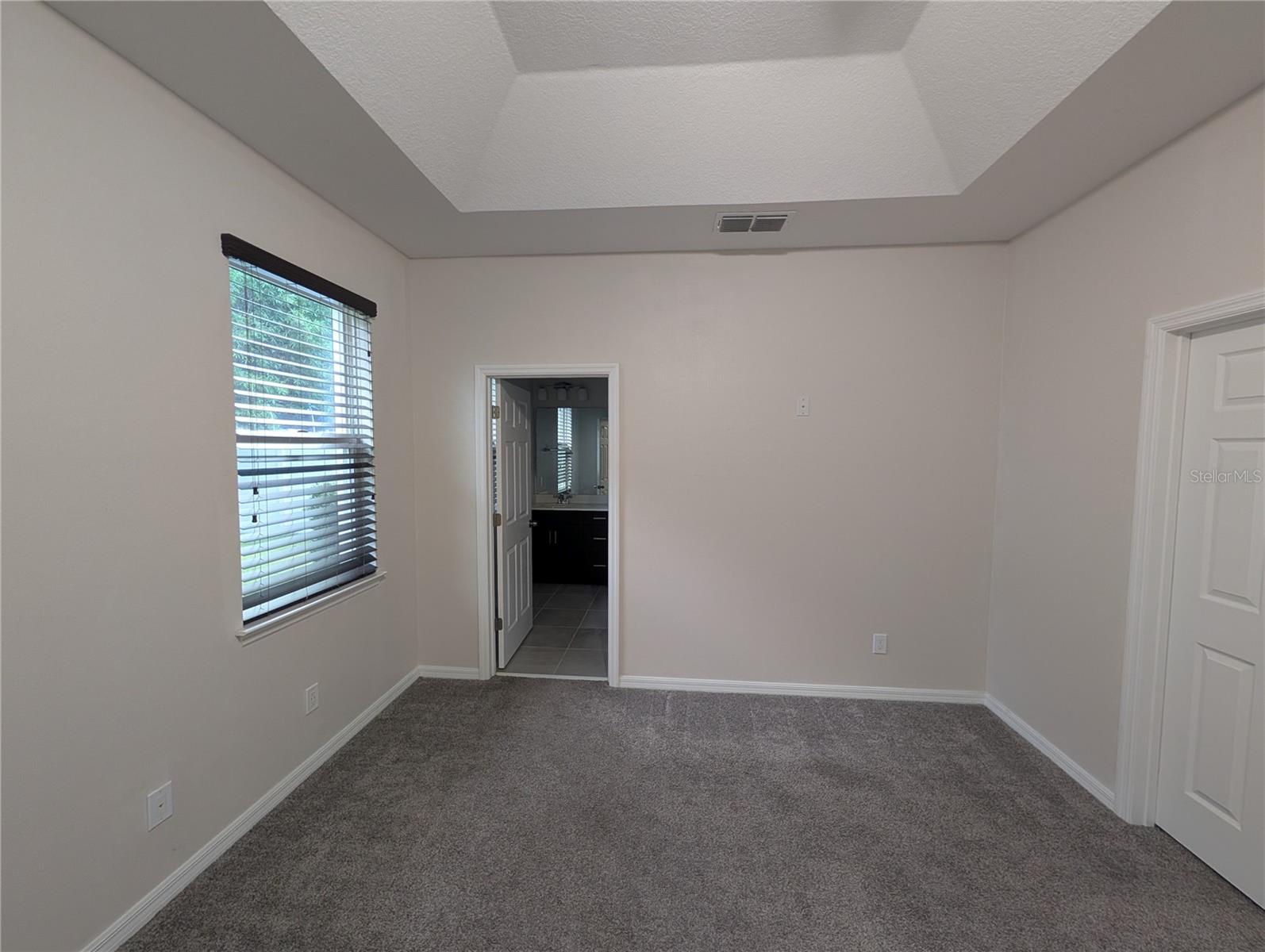 2358 Kennington Cv Property Photo 19