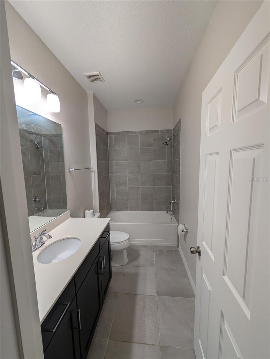2358 Kennington Cv Property Photo 30