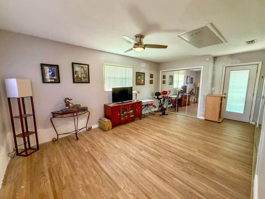45 Caswell Dr Property Photo 6
