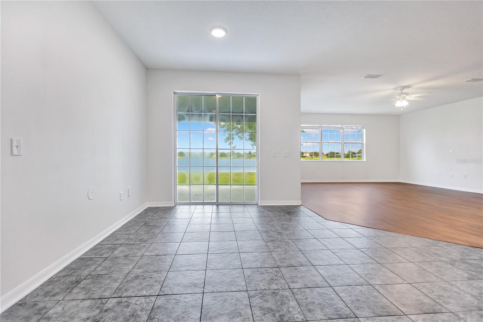 5331 Sandy Shell Dr Property Photo 8