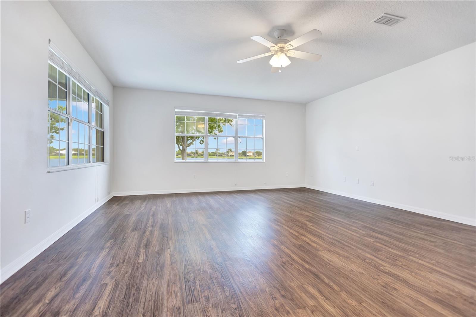 5331 Sandy Shell Dr Property Photo 14