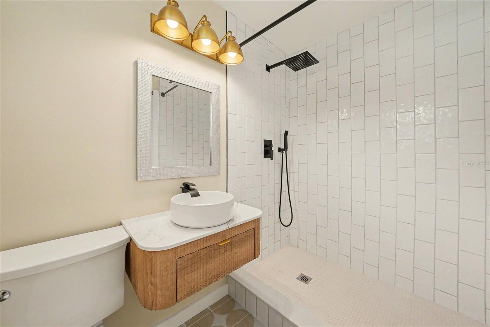 4733 W Wisconsin Ave Property Photo 20