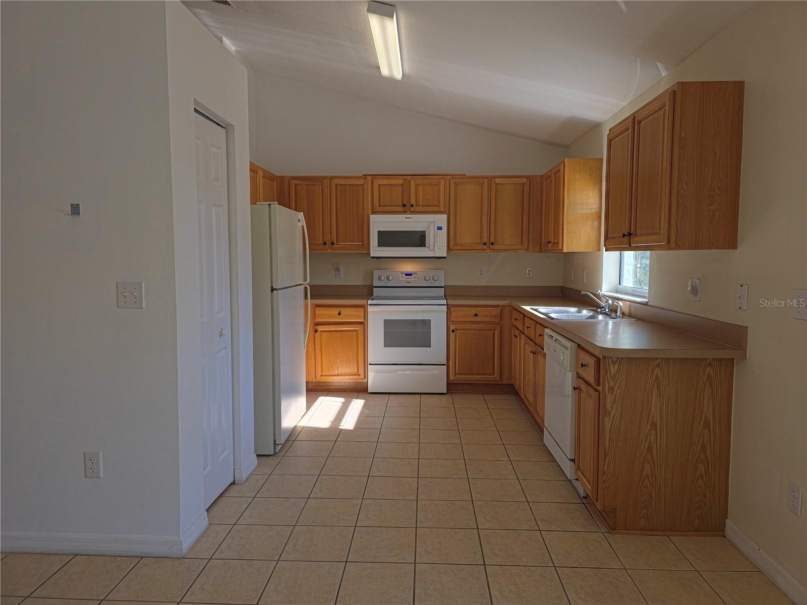 3648 Sw 131st Place Rd Property Photo 10