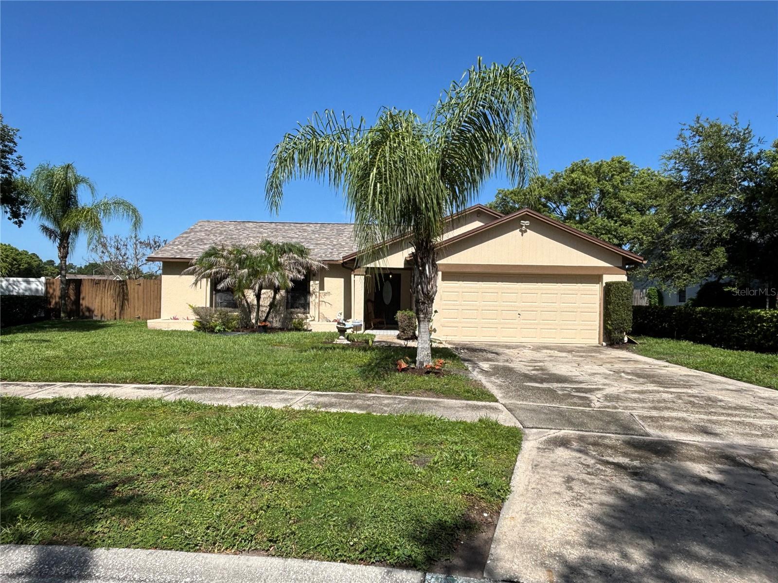 9840 Balmoral Cir Property Photo 2