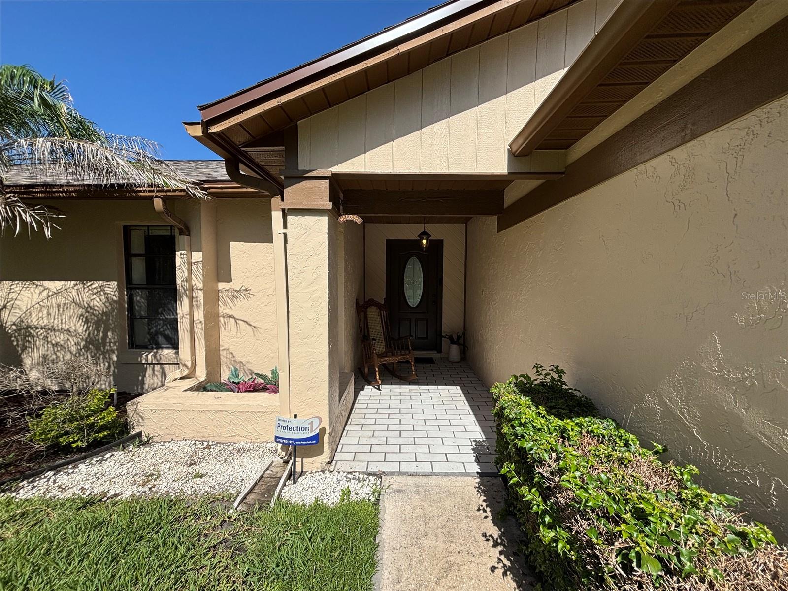 9840 Balmoral Cir Property Photo 4