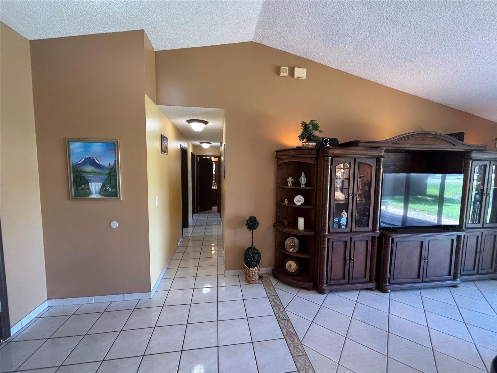 9840 Balmoral Cir Property Photo 15