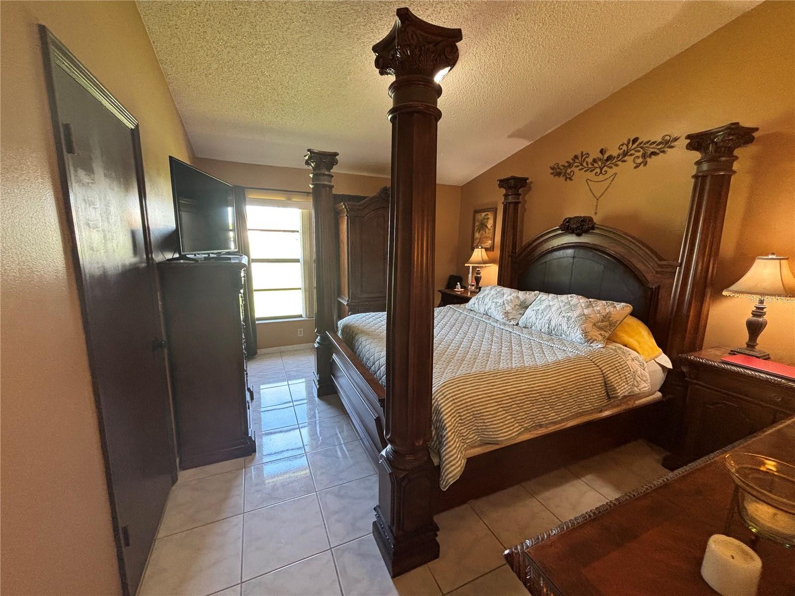 9840 Balmoral Cir Property Photo 17