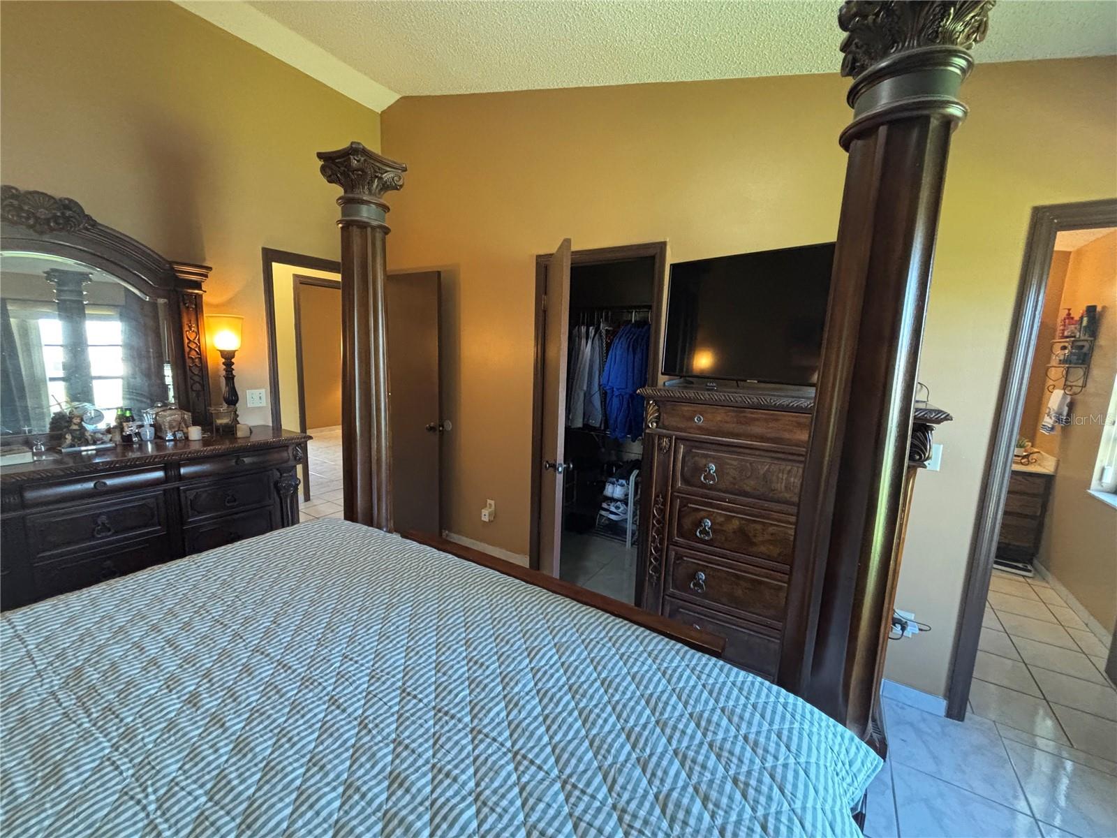 9840 Balmoral Cir Property Photo 19