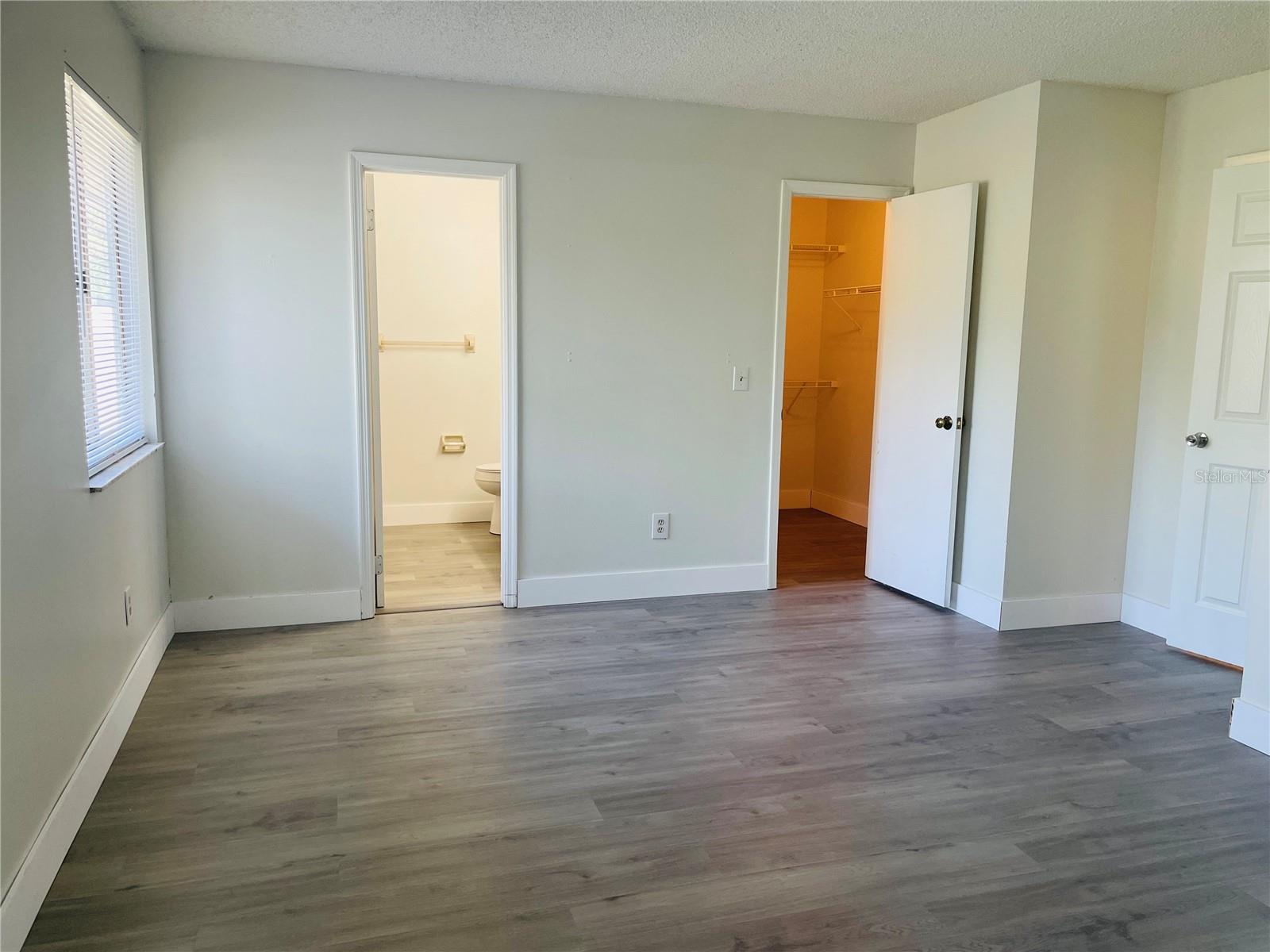 6914 Thousand Oaks Rd Property Photo 10