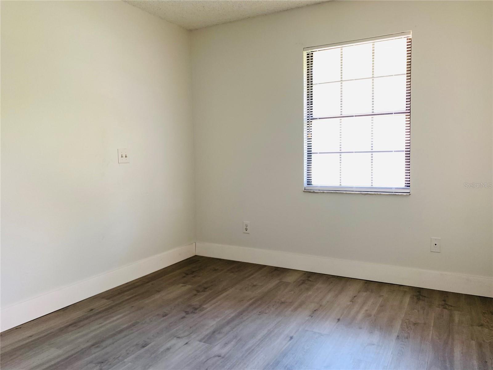 6914 Thousand Oaks Rd Property Photo 14