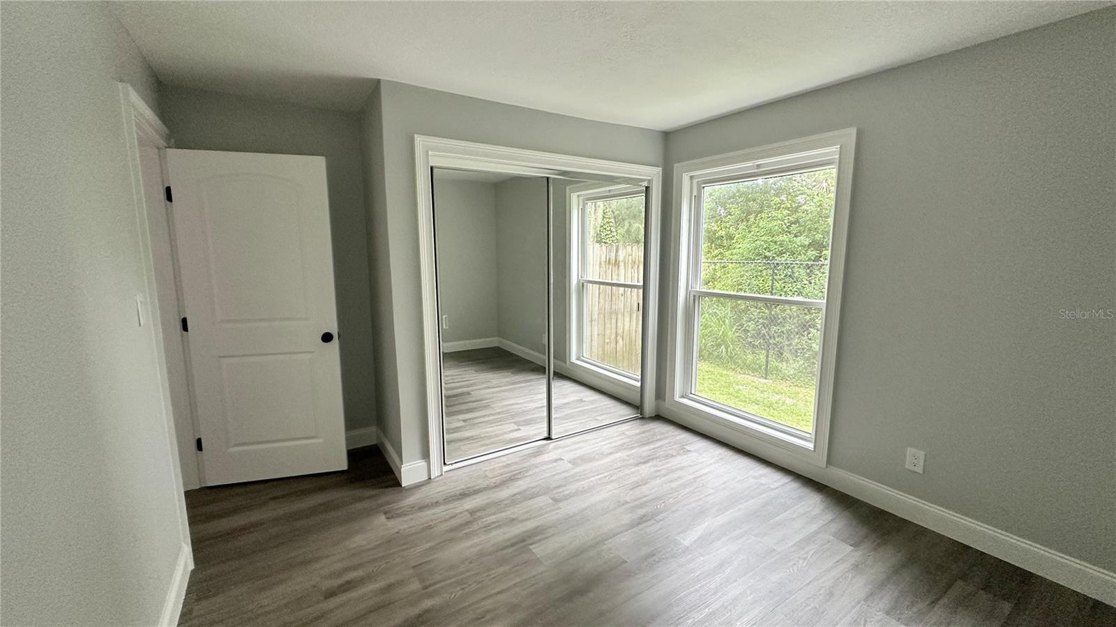285 Wymore Rd #105 Property Photo 12
