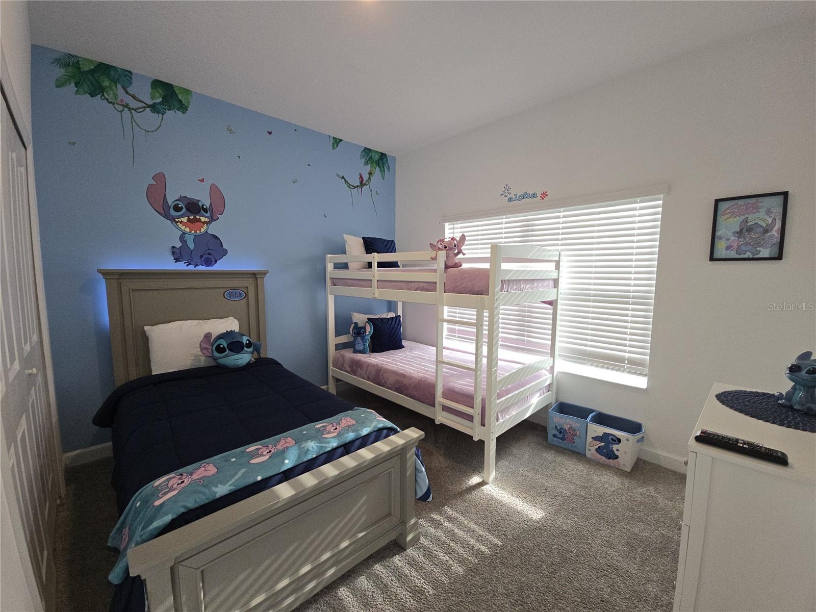 1036 Leader St Property Photo 2