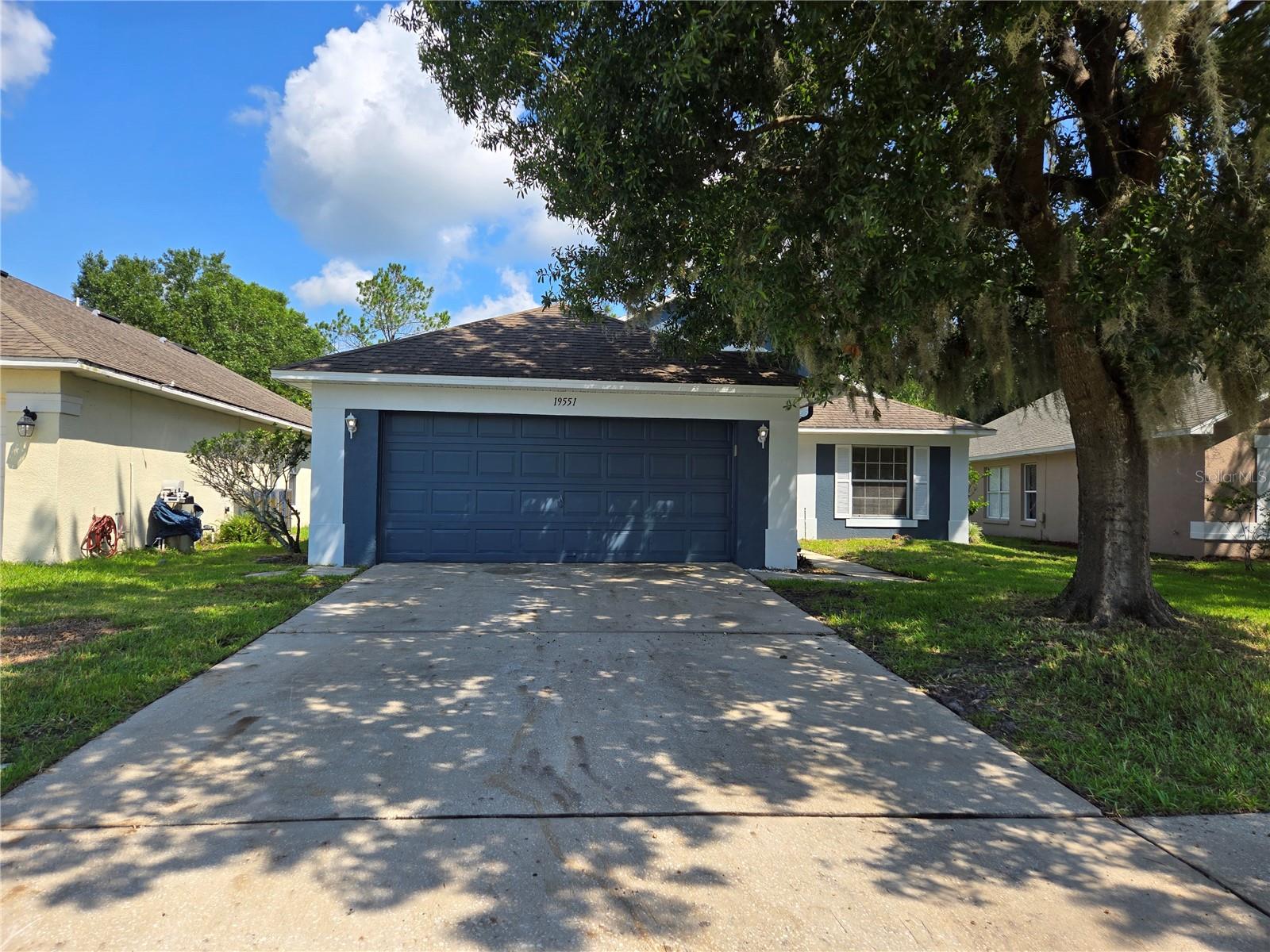 19551 GLEN ELM WAY Property Photo 1
