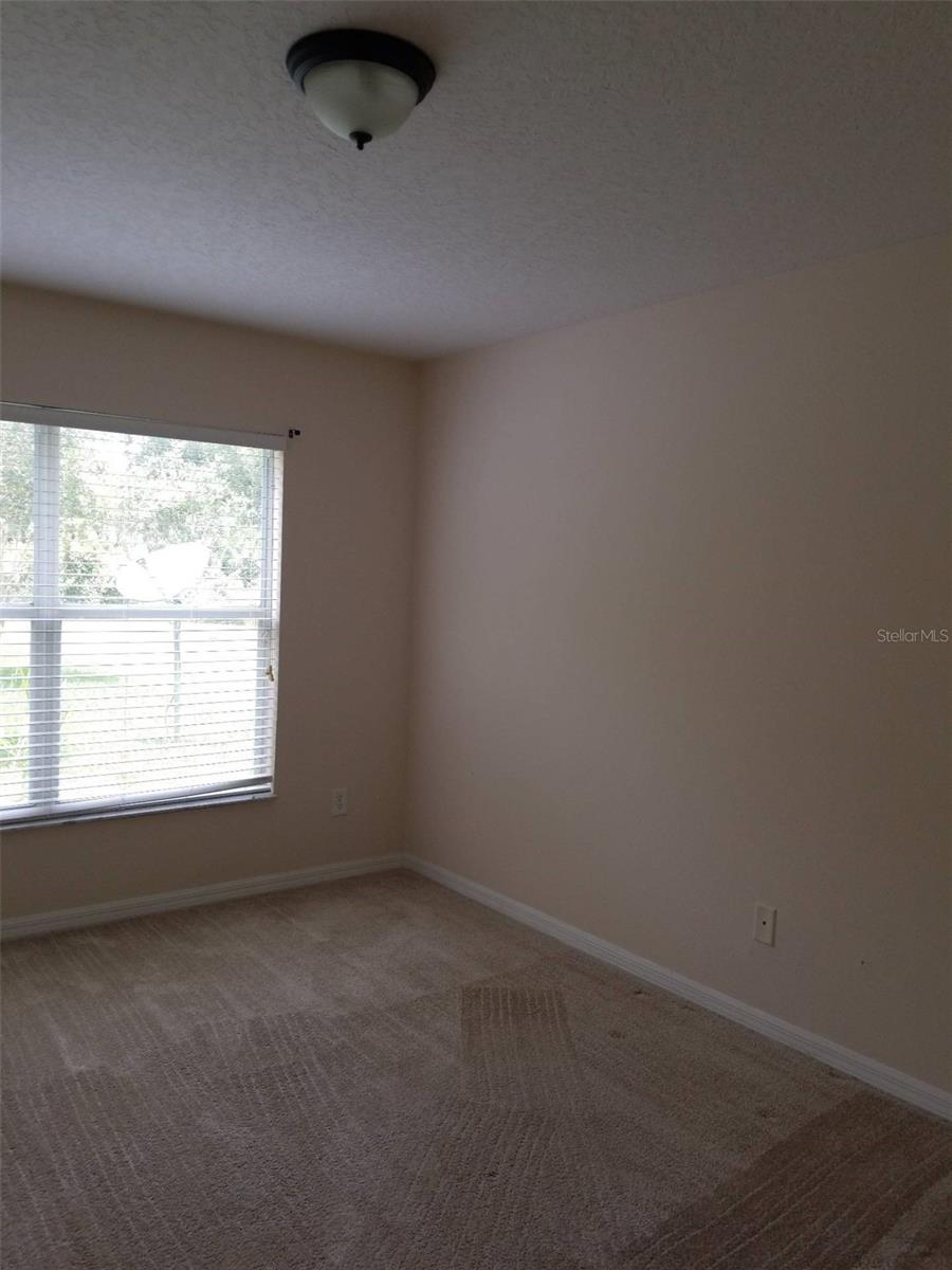 19551 Glen Elm Way Property Photo 6