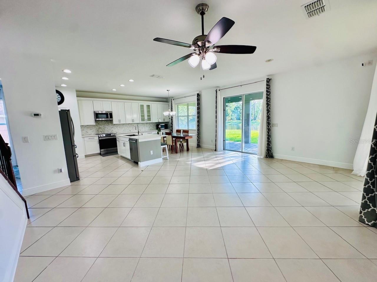 10726 Cabbage Tree Loop Property Photo 2