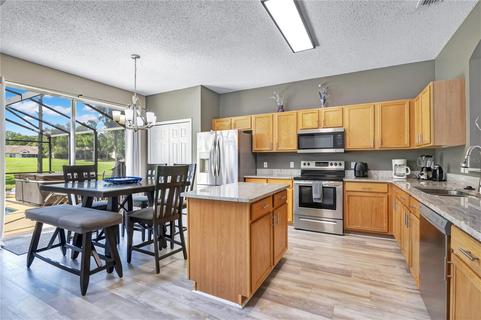 2765 Kokomo Loop Property Photo 10