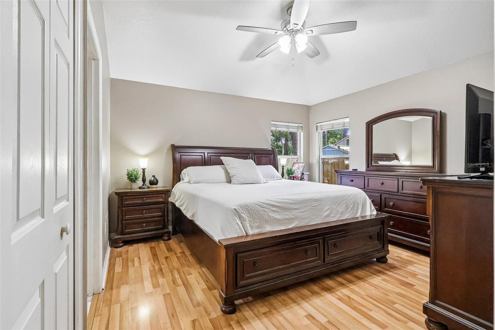 619 Coral Way Property Photo 4