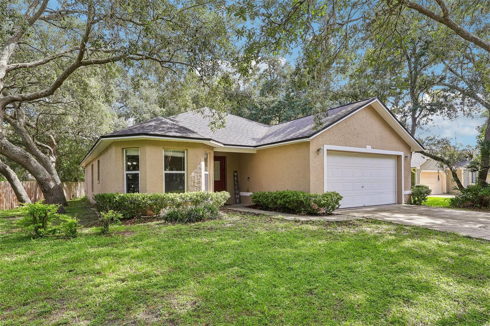619 Coral Way Property Photo 5