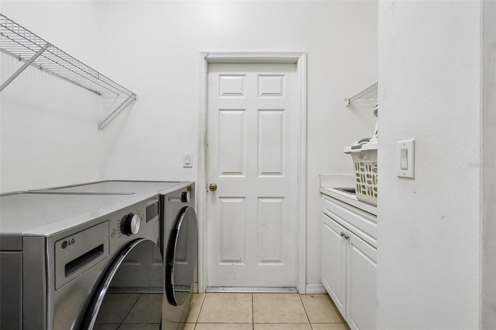 619 Coral Way Property Photo 25