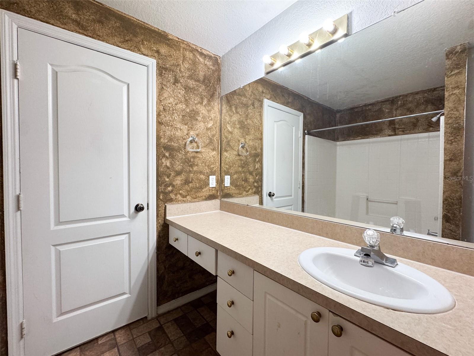 3373 S Kirkman Rd #936 Property Photo 16
