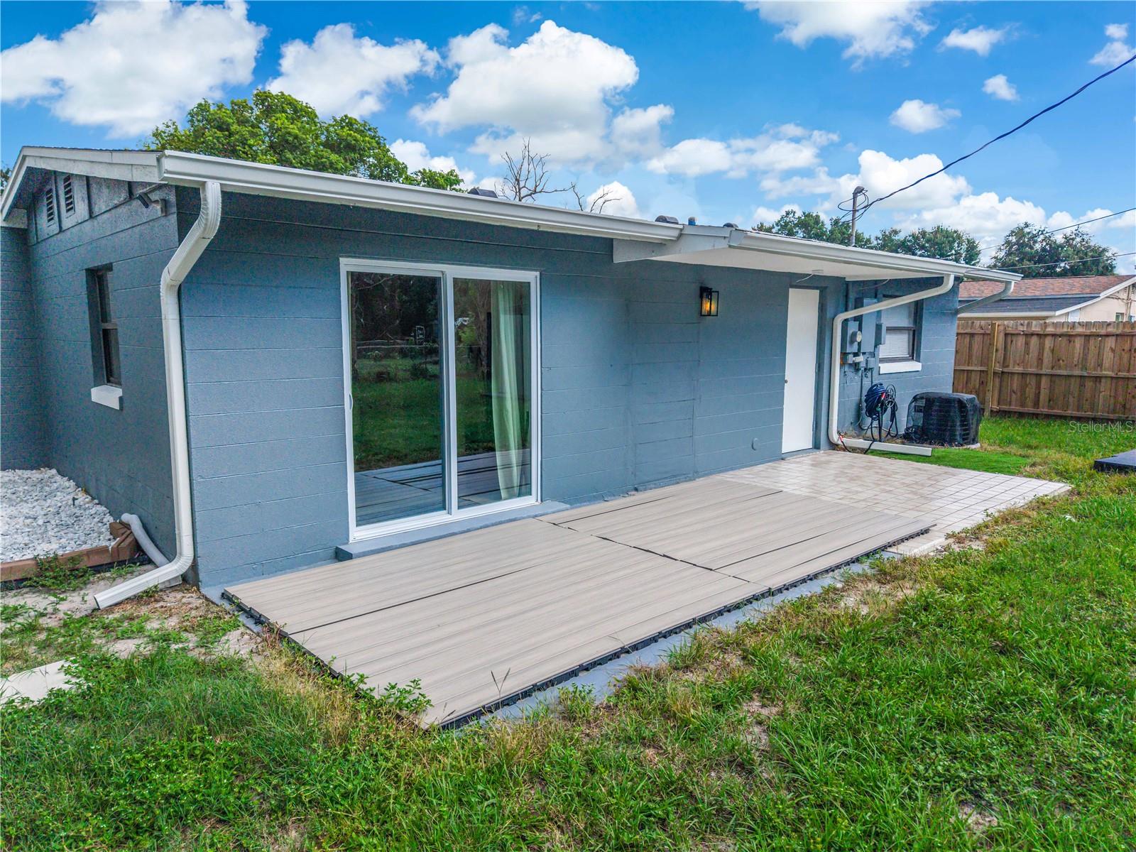 211 Woodmere Blvd Property Photo 22