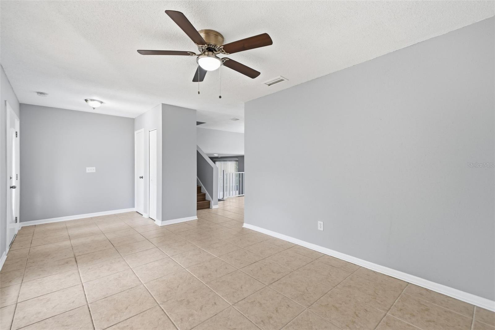 1200 Lake Valrico Ln Property Photo 14
