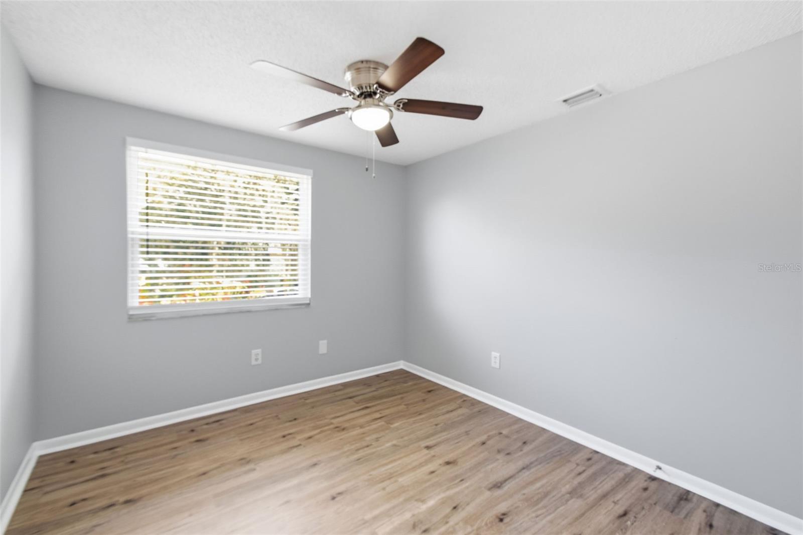 1200 Lake Valrico Ln Property Photo 34
