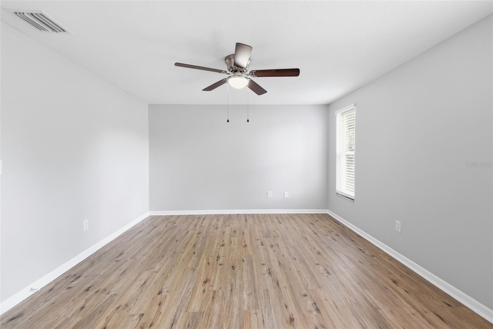 1200 Lake Valrico Ln Property Photo 39