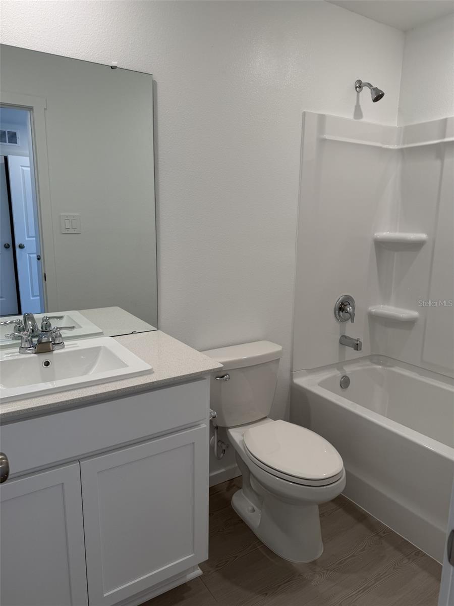 1219 Orion St Property Photo 7