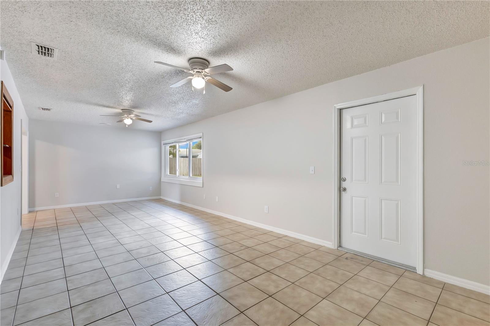 1111 Caballero Rd Property Photo 10