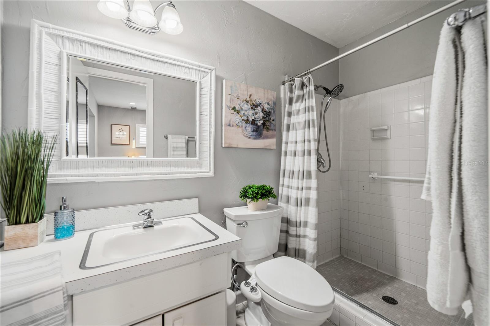 2504 Forfarshire Dr Property Photo 21