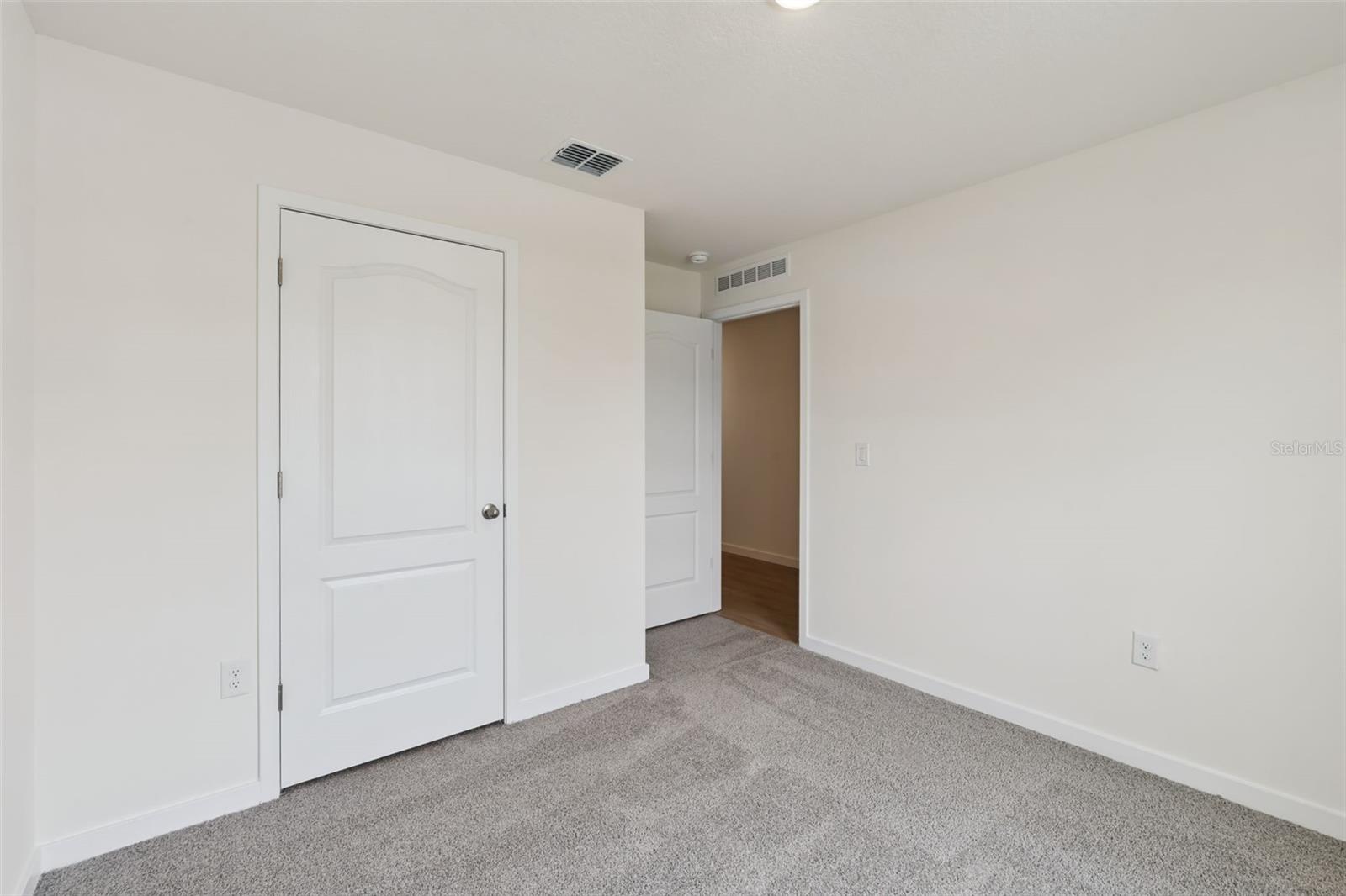 1026 Commons Way Property Photo 14