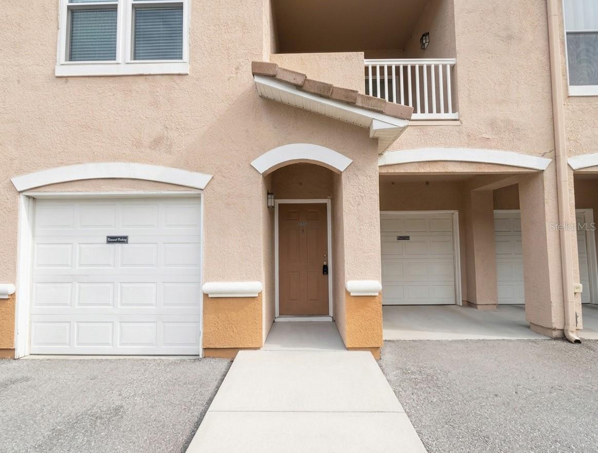 10412 Villa View Cir #10412 Property Photo 2