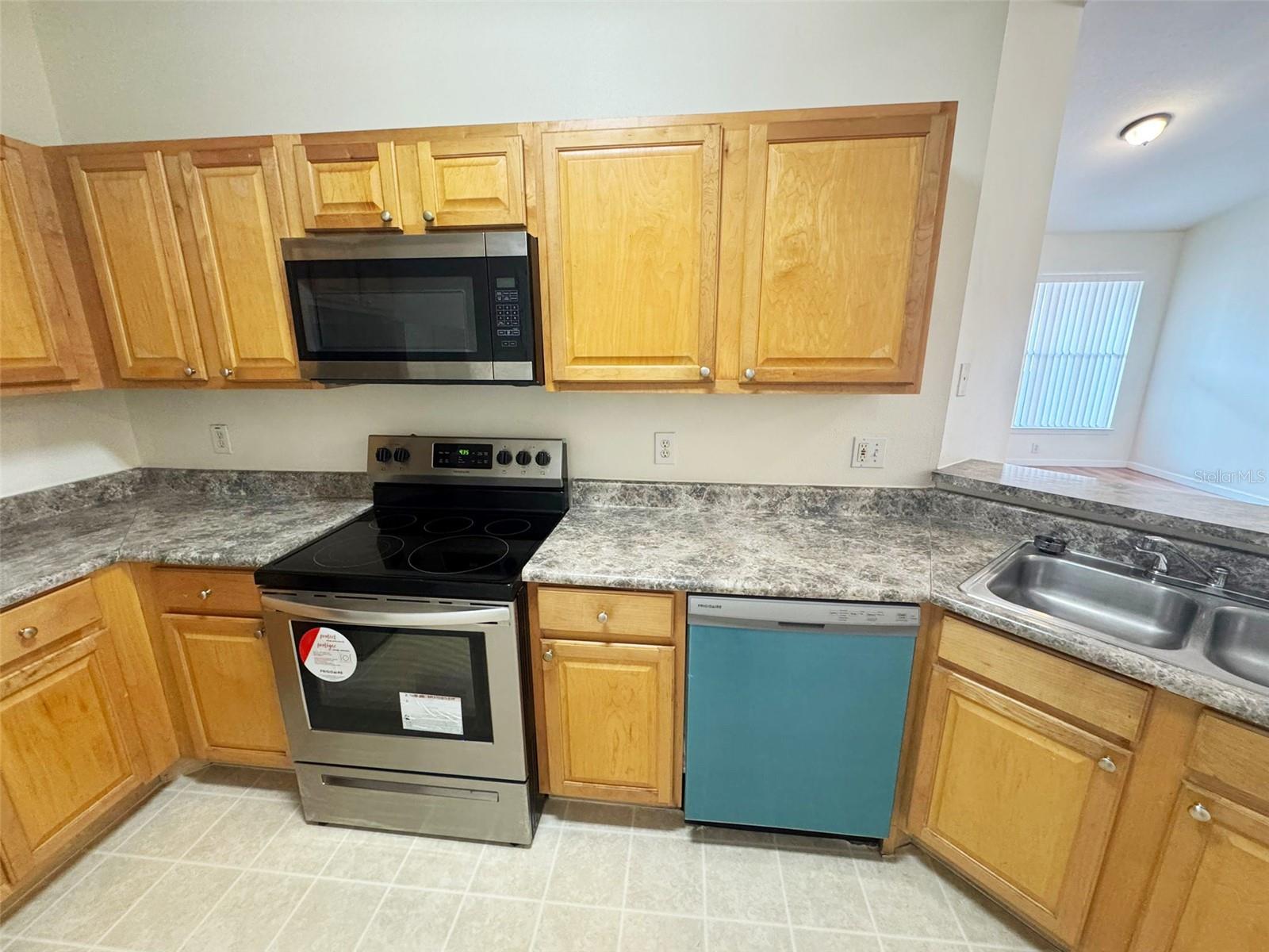 10412 Villa View Cir #10412 Property Photo 14