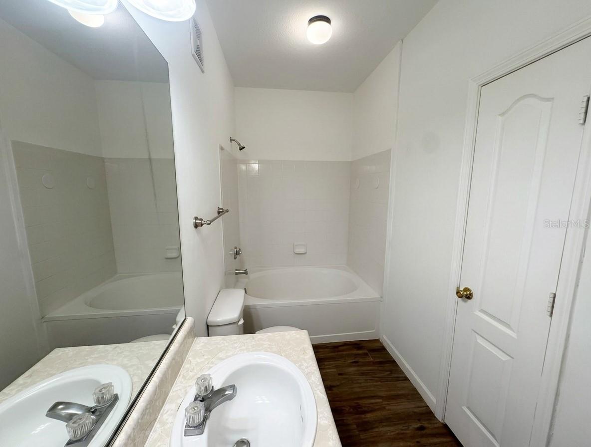 10412 Villa View Cir #10412 Property Photo 22