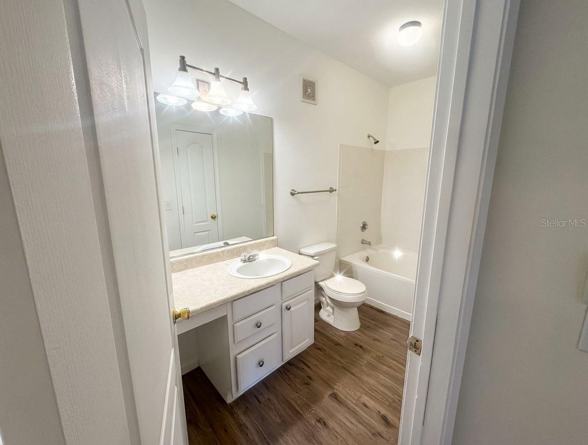 10412 Villa View Cir #10412 Property Photo 23