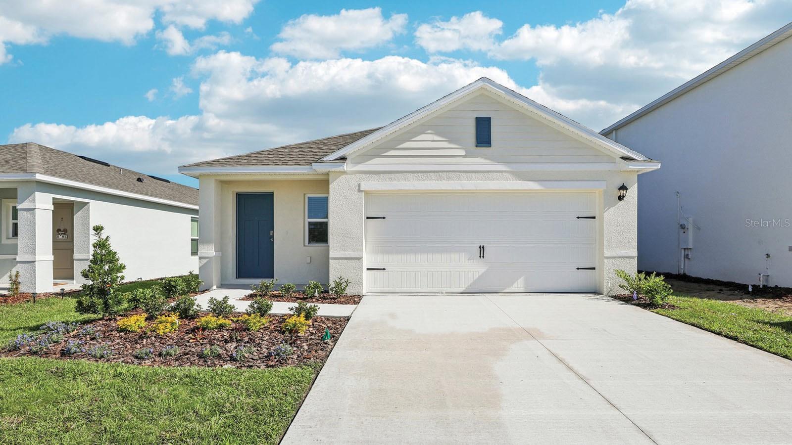5377 Willow Crk Property Photo 1