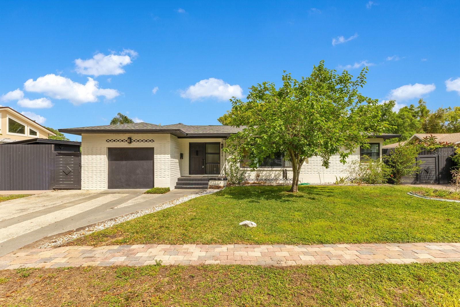 344 STARLING RD Property Photo 1