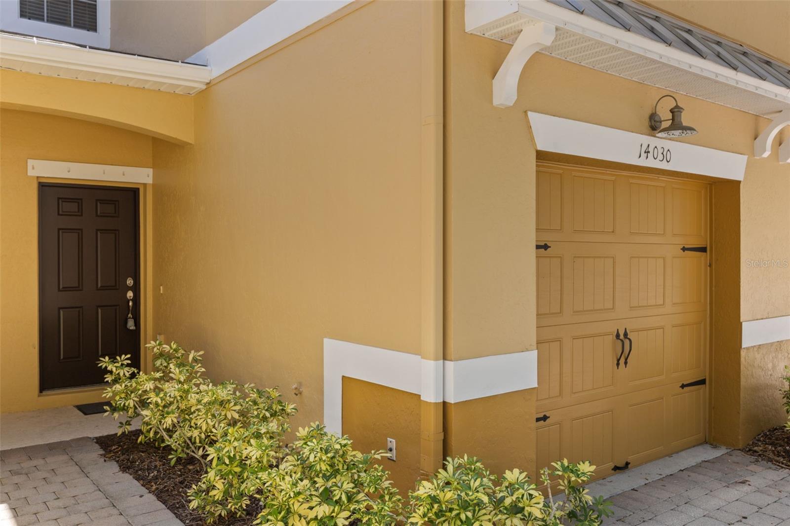 14030 Sparkling Cove Ln #603 Property Photo 3