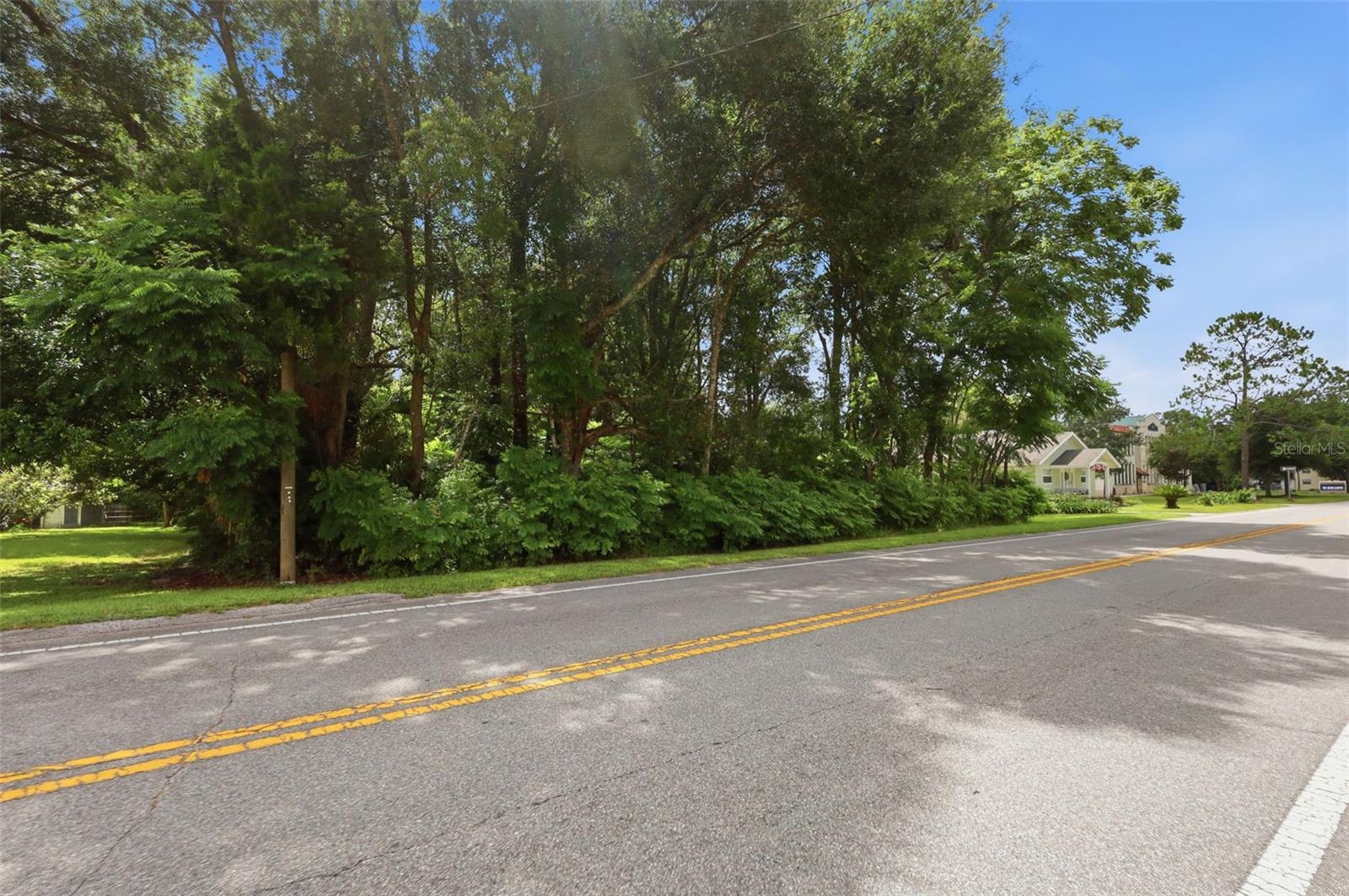 S Lakeview Dr Property Photo 9