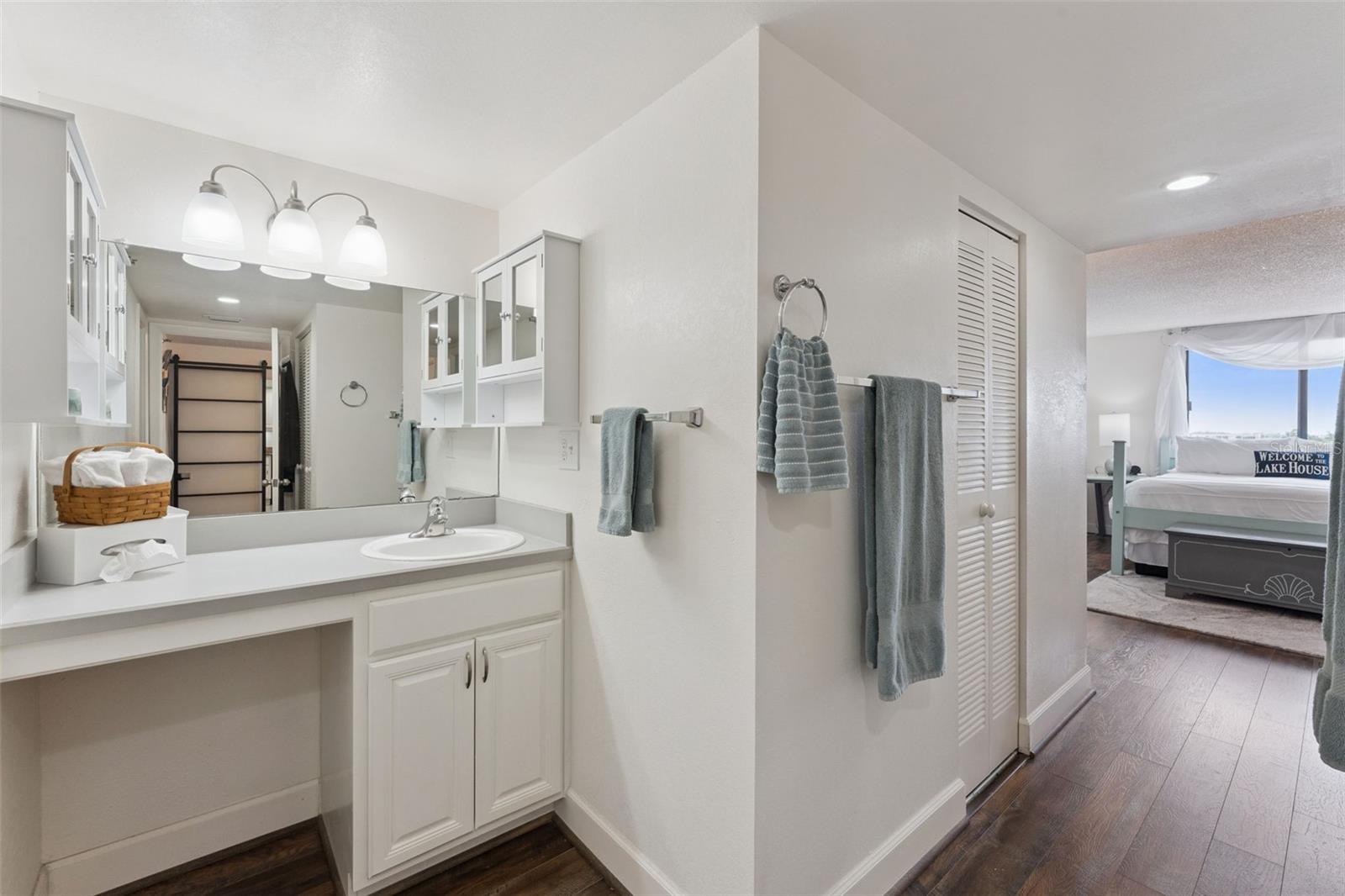 400 E Colonial Dr #608 Property Photo 21