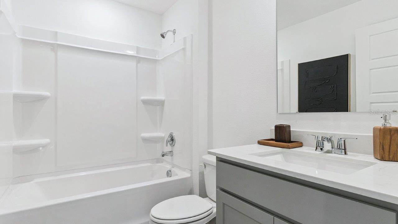 1126 Ambers Wave Ct Property Photo 25