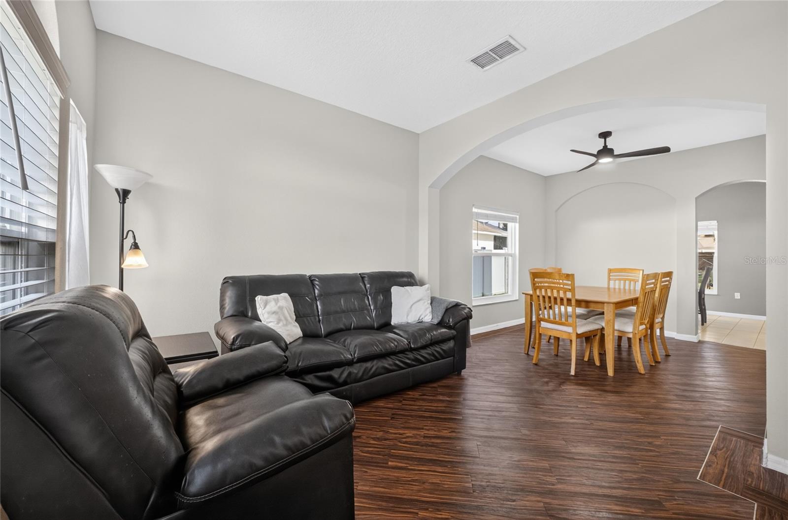 532 Kildrummy Dr Property Photo 13