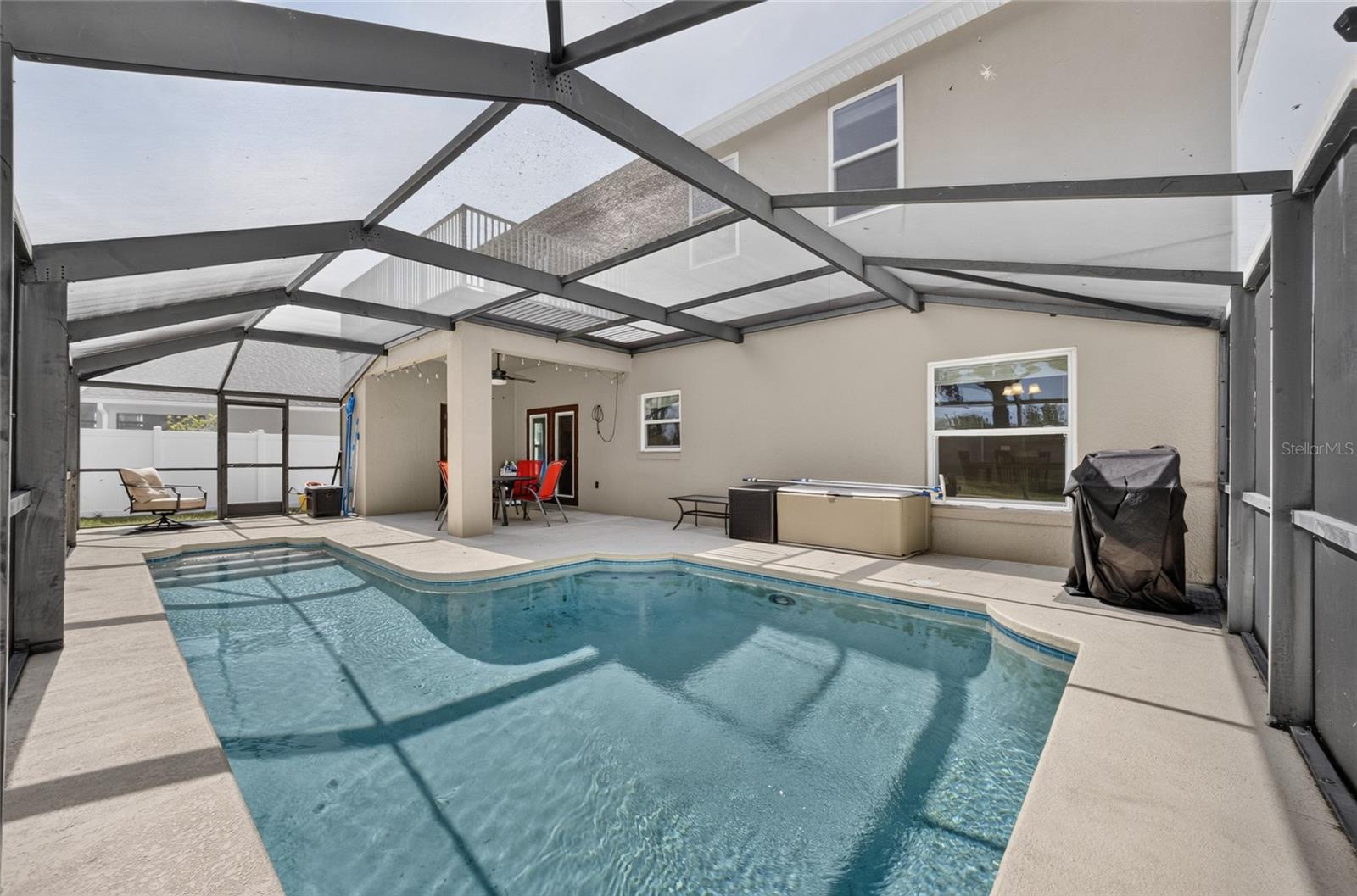 532 Kildrummy Dr Property Photo 30